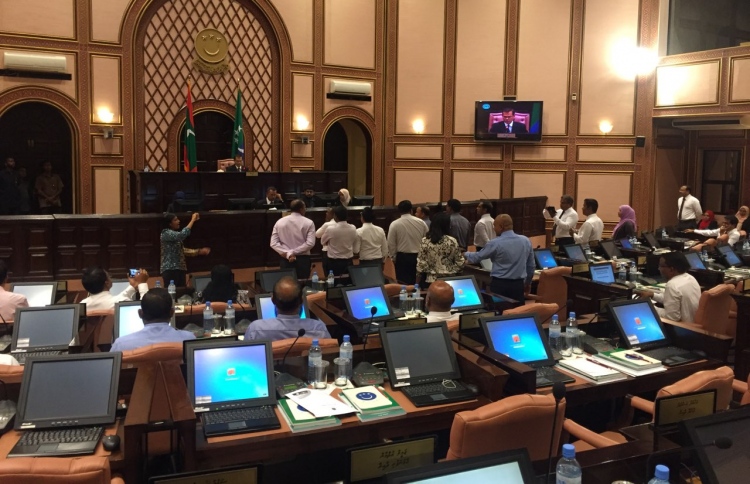 އެޗްއާރުސީއެމްގެ ނައިބަކަށް ޒާހިދު، ސީއެސްސީއަށް ޝަހީދު