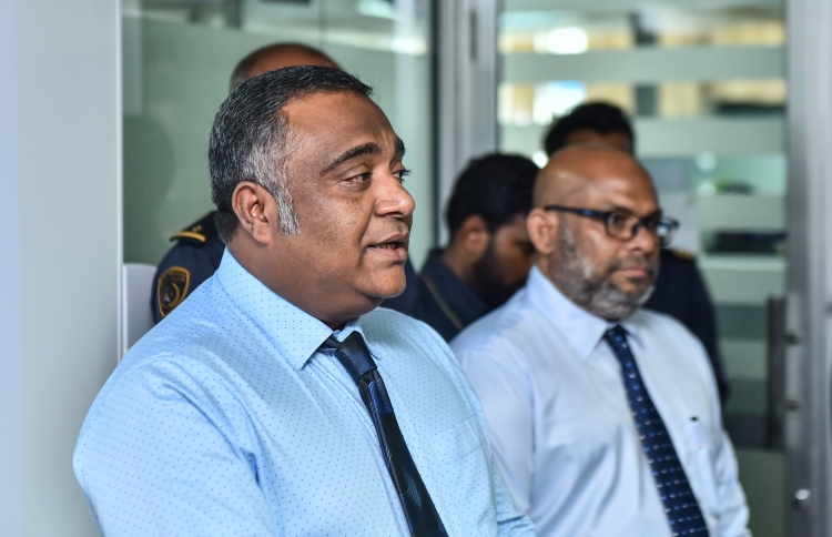 އިމިގްރޭޝަން ކޮންޓްރޯލާ އަންވަރު އިސްތިއުފާ ދެއްވައިފި