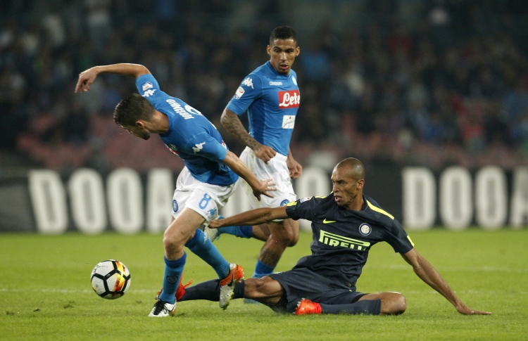 އިންޓަ އިން ނަޕޯލީ ހުއްޓުވައިފި