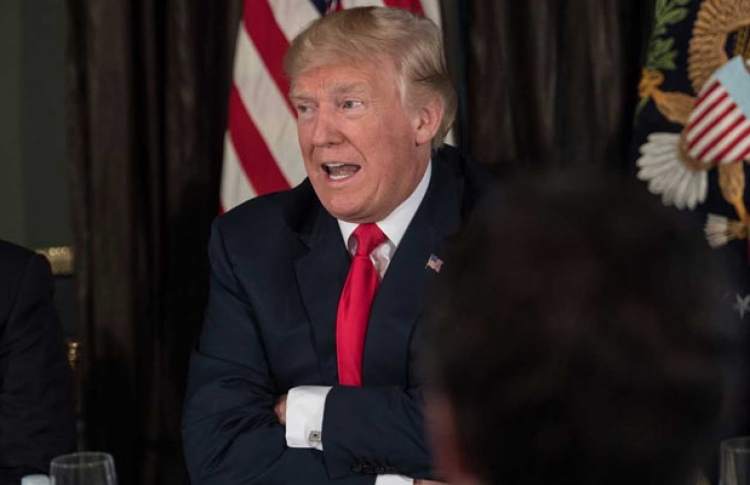 އައިއެސް ނެތިދިއުމުގެ ކޮޅުމަތި ފެންނަން ފަށައިފި: ޓްރަމްޕް