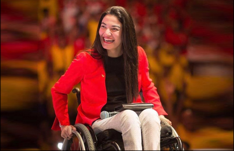 ނުކުޅެދުންތެރިކަމާ އެކު ވެސް ނަމޫނާއެއް