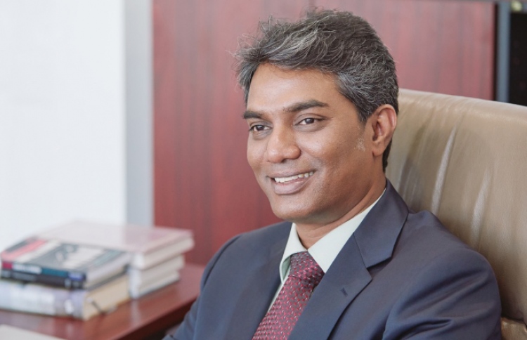 ރާއްޖޭގެ ބޭންކިން ދާއިރާ ތަރައްގީ ކުރަންޖެހޭ: ޖަނާހް