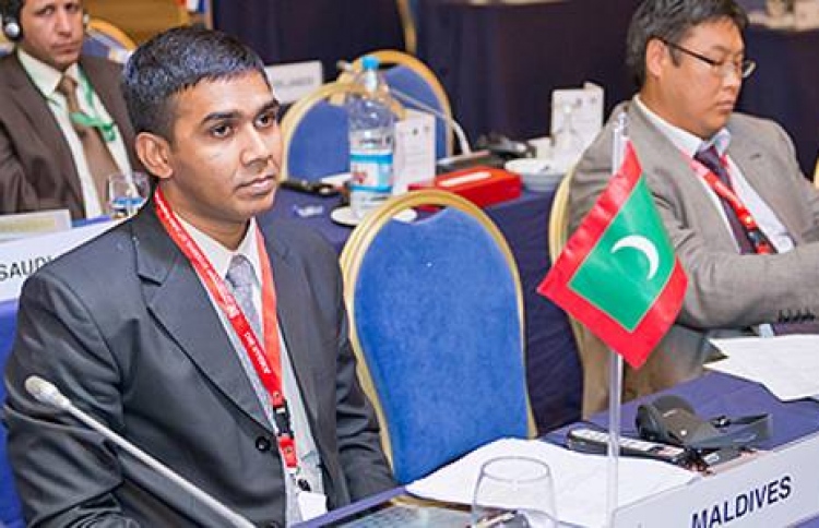 ފައިރޫޝާއި ރިޔާޒަށް އަލުން ވަޒީފާދޭން ހުކުމްކޮށްފި