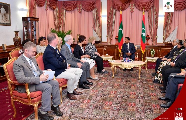 "ފިޔަވަޅު އެޅިއަސް ރާއްޖެ އަށް ގެއްލުންވިޔަ ނުދޭނެ"