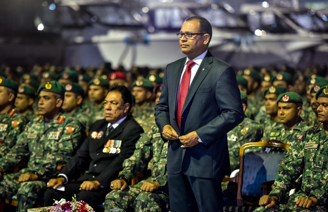 މާލެ: 3 ނޮވެމްބަރު 2017، ނަސްރުގެ ދުވަސް ފާހަގަކުރުމުގެގޮތުން އެމްއެންޑީއެފުން ކަޅުތުއްކަލާކޮށީގައި މިރޭ ބޭއްވި ޖަލްސާގައި ޑިފެންސް މިނިސްޓަރު އާދަމް ޝަރީފް ބައިވެރިވެވަޑައިގަންނަވަނީ--. ފޮޓޯ: ނިޝާން އަލީ/މިހާރު