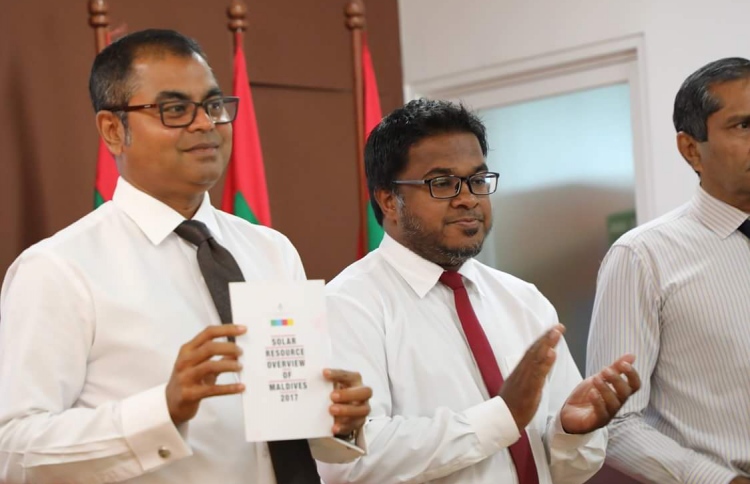 "އިރުގެ ހަކަތައާ ގުޅޭގޮތުން ކުދި ގައުމުތަކަށް ނަމޫނާ ދައްކާނެ"