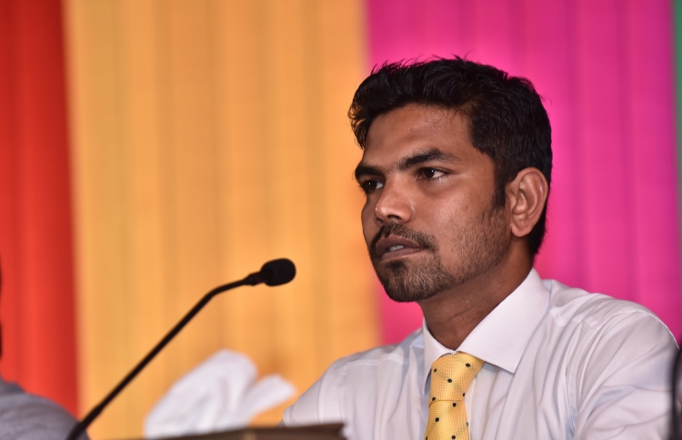 މީޑިއާއަށް އޮތް އެންމެ ބޮޑު ބިރަކީ ބްރޯޑްކޮމް: ޝިފާޒް