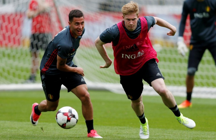 ޕްރިމިއާ ލީގުގައި އެންމެ މޮޅީ ޑިބްރޭނާ: ހަޒާޑް