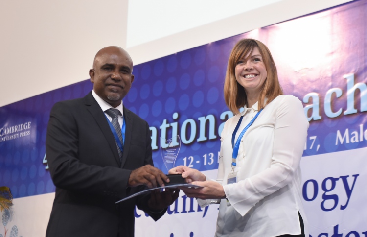 ޓީޗާސް ކޮންފަރެންސް ކާމިޔާބު: ޝަފީއު