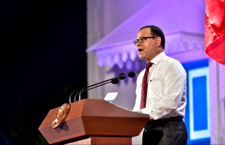 ރައީސް ވަނީ ގައުމު އަމާން ކޮށްދީފައި: އާދަމް ޝަރީފް