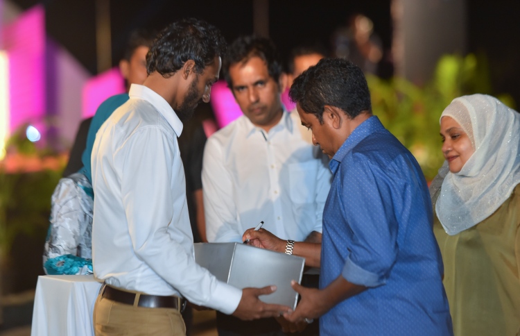 ބޯހިޔާވަހިކަމުގެ ބިޔަ މަޝްރޫއުގެ ބޮޑު މަންޒަރު!