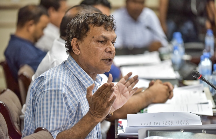 އެންޓި ޑިފެކްޝަން ބިލަށް އައްޑޫ ޝަރީފް ތާއީދުކޮށްފި