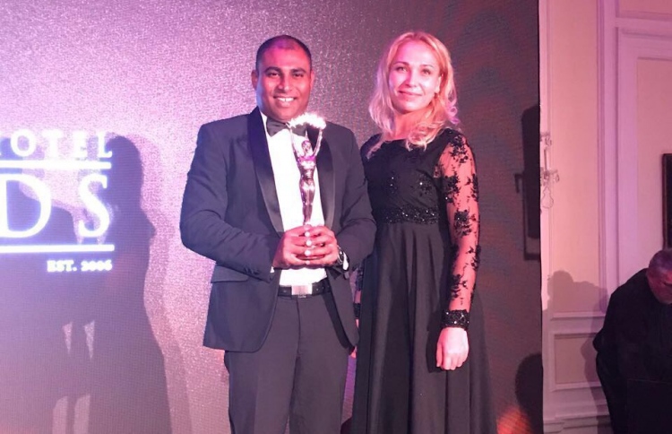 ގައިސަރަށް، ޓޫރިޒަމް ދާއިރާގެ ޝަރަފްވެރި އެވޯޑެއް