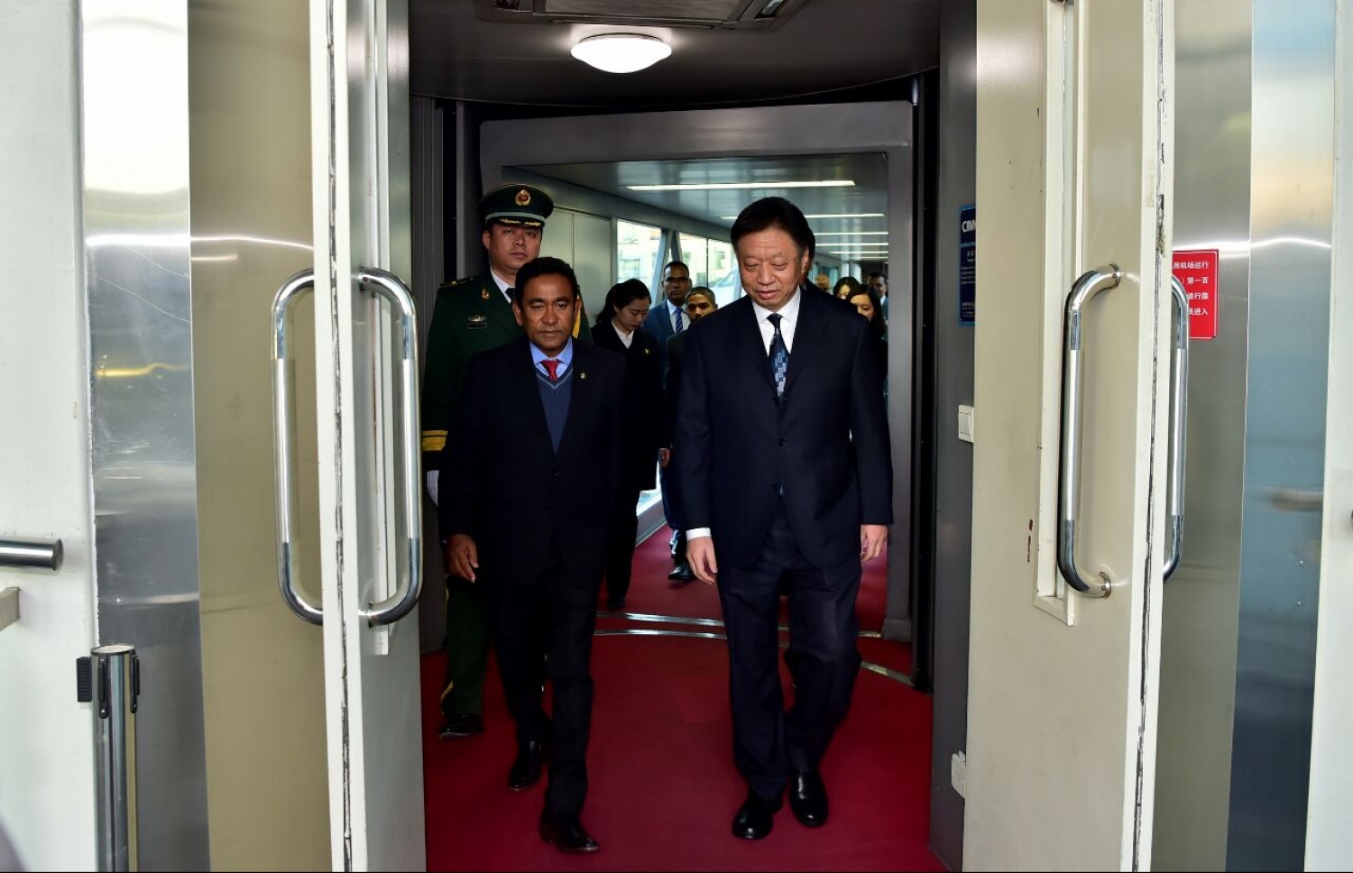 ރައީސް ޔާމީން މިއަދު ޗައިނާ ފެއްޓެވި ފުރަމާނަ ދަތުރުފުޅު. މި ދަތުރުފުޅު ހަތަރު ދުވަހަށް ދެމިގެންދާނެ. - ފޮޓޯ: ރައީސް އޮފީސް