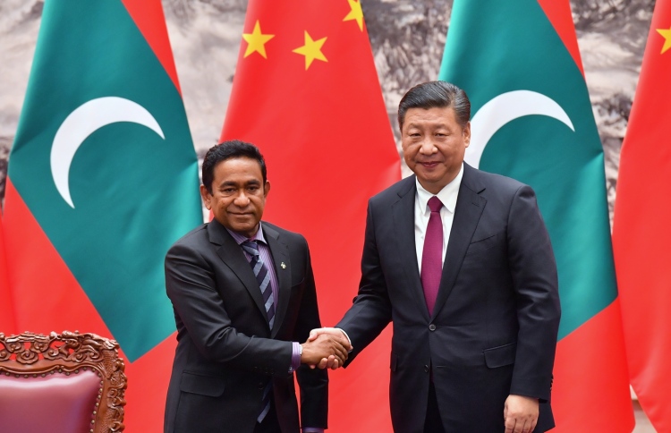 ޗައިނާގެ ލޯނުތައް ފަސްކޮށްދީފާނަން: އިދިކޮޅު