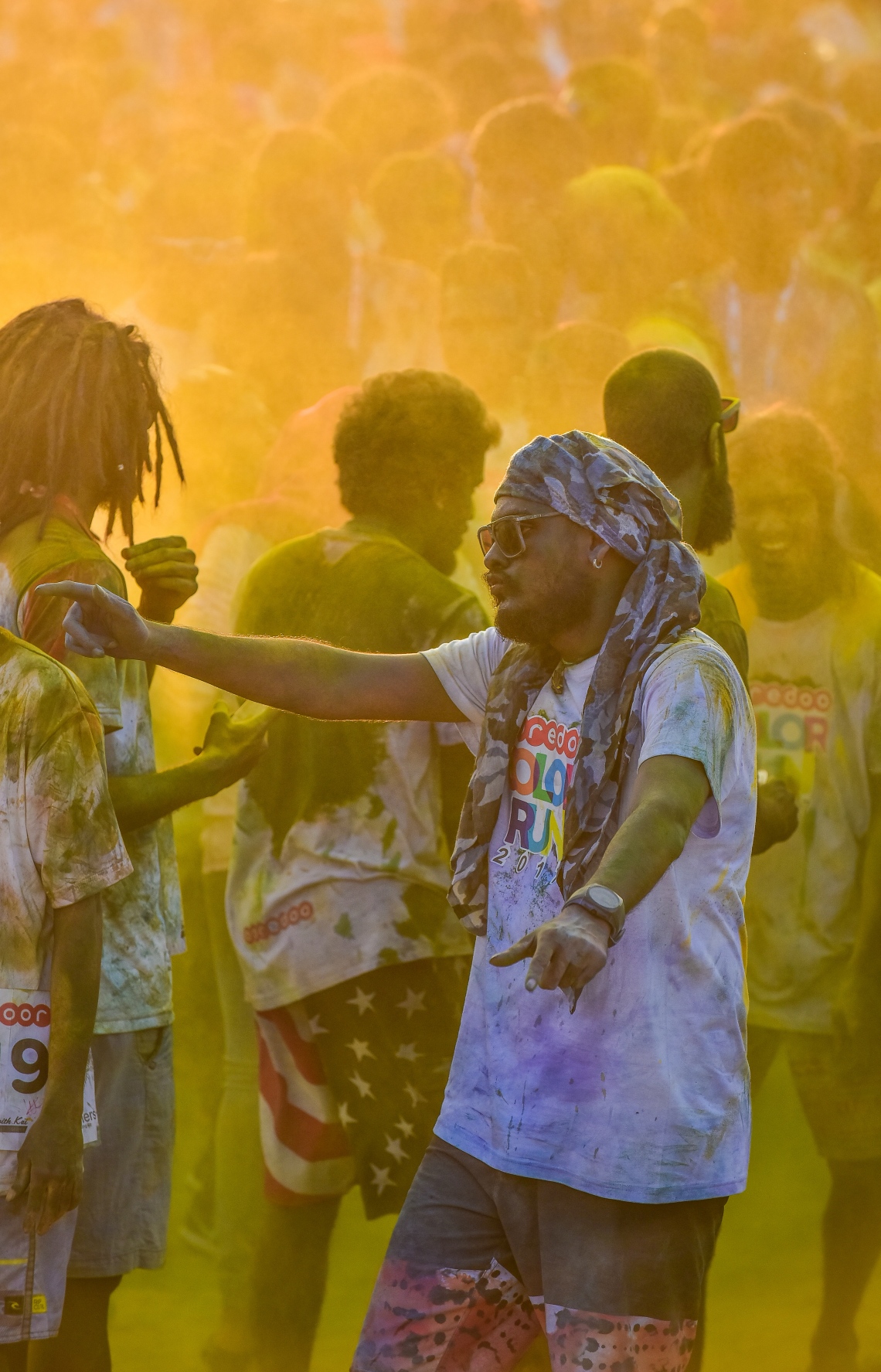 ހުޅުމާލެ: 8 ޑިސެމްބަރު 2017، އުރީދޫ އިން ރާއްޖޭގެ ދުވުމުގެ މައިދާނަށް މުޅިން އަލަށް ތައާރަފުކުރި "ކަލާ ރަން" މިއަދު ހުޅުމާލޭގައި ބޭއްވުން ، އުރީދޫ އިން މިއަދު ބޭއްވި ކަލާ ރަންގެ އަމާޒަކީ، ދުޅަހެޔޮ ދިރިއުޅުމަކަށް، ދުވުމަކީ މަޖާ އަދި އުފާވެރިކަން ގެނުވަދޭނެ ހަރަކާތެއްކަން އަންގައިދިނުން ކަމަށް އެ ކުންފުނިން ބުނޭ،--. ފޮޓޯ: ނިޝާން އަލީ/ މިހާރު