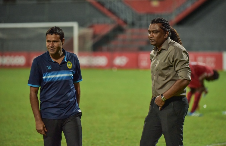 އިންމަ އާއި ސުޒޭން އޭއެފްސީ ޕްރޯ ލައިސަންސް ނަގަނީ