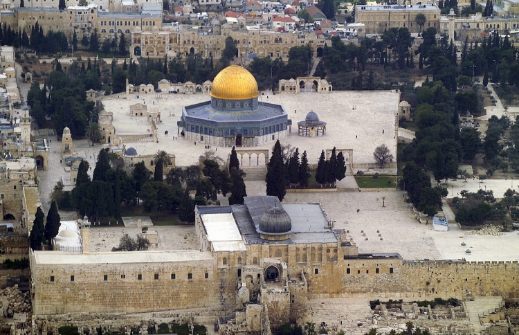 އަގްސާ މިސްކިތް ބައިކޮށްލުމަށް އިޒްރޭލުން ގާނޫނު ހަދަނީ