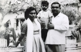 މަރިޔަމް ސައީދު (ވ) އިބްރާހިމް ނާސިރު އަދި ދަރިކަލުން އަލީ ނާސިރުއާ އެކު. --ފޮޓޯ: ދިވެހި ޑައިޖެސްޓް