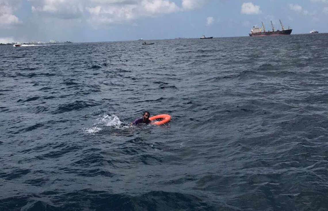 އޮޔާދިޔަ މީހަކާއި ޑިންގީއެއް ސަލާމަތްކޮށްފި