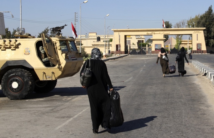 ރަފަހް ބޯޑަރު މިސްރުން ހުޅުވައިލައިފި