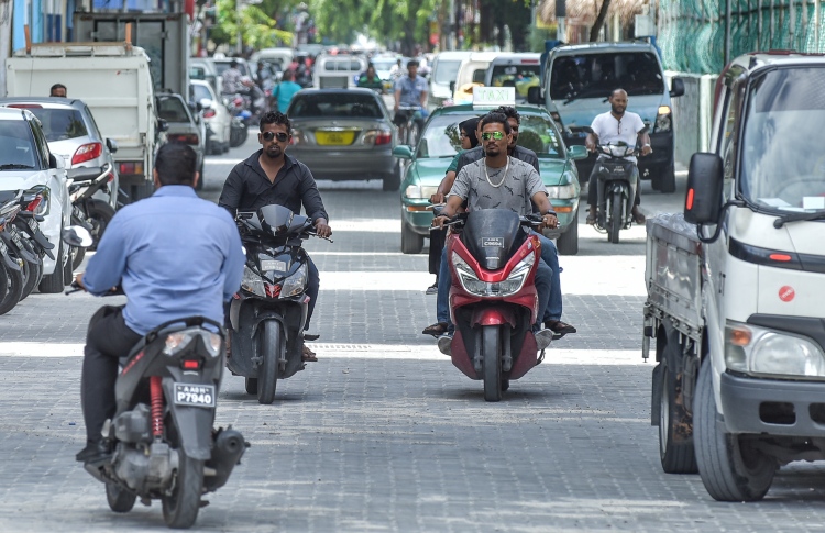 ވެހިކަލް ދުއްވުން މަނާކުރި އެންގުން ބާތިލްކޮށްފި