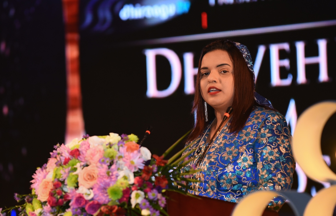 މާލެ: ޑިސެމްބަރު 19، 2017- އެންސީއޭ އިން 2014-2016 އަށް ރިލީޒް ކުރި ފިލްމްތަކަށް ހާއްސަކޮށްގެން އޮލިމްޕަސް ސިނަމާގައި ބޭއްވި 8 ވަނަ ދިވެހި ފިލްމް އެވޯޑްްސްގައި ޔޫތު މިނިސްޓަރު އިރުތިޝާމް އާދަމް ވާހަކަދައްކަވަނީ.---ފޮޓޯ: ހުސެއިން ވަހީދު/މިހާރު