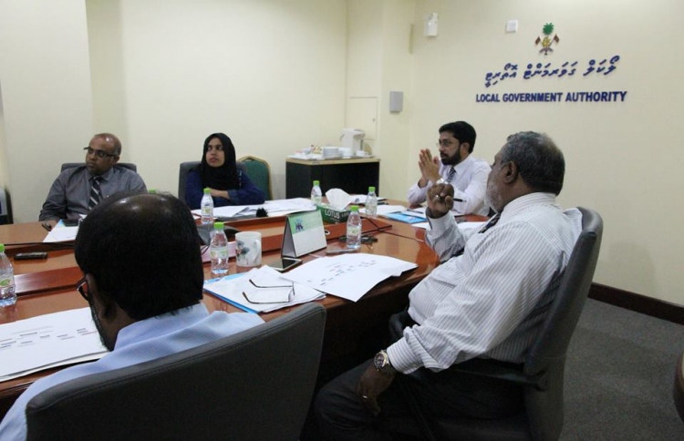 ޅ. އަތޮޅު ކައުންސިލްގެ ދެ މެމްބަރަކު ސަސްޕެންޑްކޮށްފި