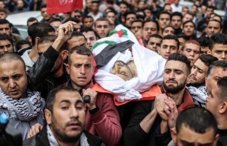 ފަލަސްތީނު މުޒާހަރާތައް ފުޅާވެ ދެ ސަހަރެއް ބަންދުކޮށްފި