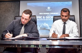 MMPRC and Gecko Digital signing the agreement to create a 360 degree digital map of Maldives. PHOTO/NISHAN ALI