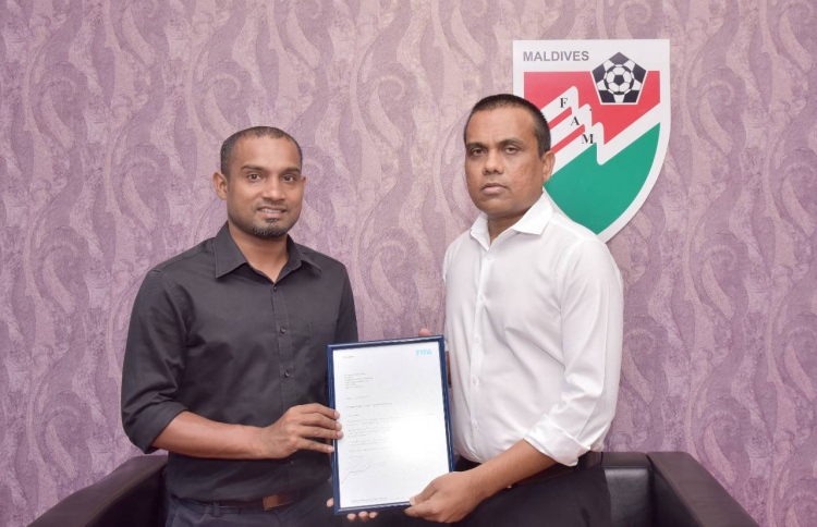 ނިއުގެ ކާމިޔާބަށް ފީފާގެ ރައީސްގެ މަރުހަބާ