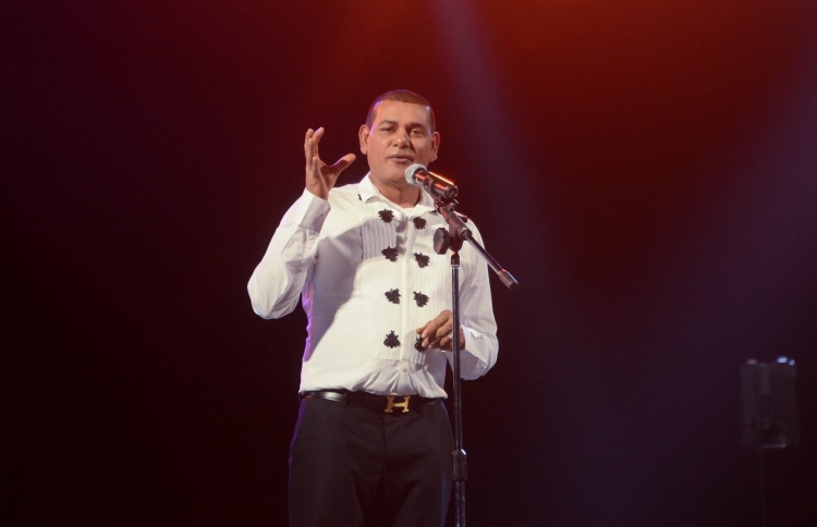 މަޖިލީހުން ސިޔާމަށް ނަސޭހަތް ދީފި