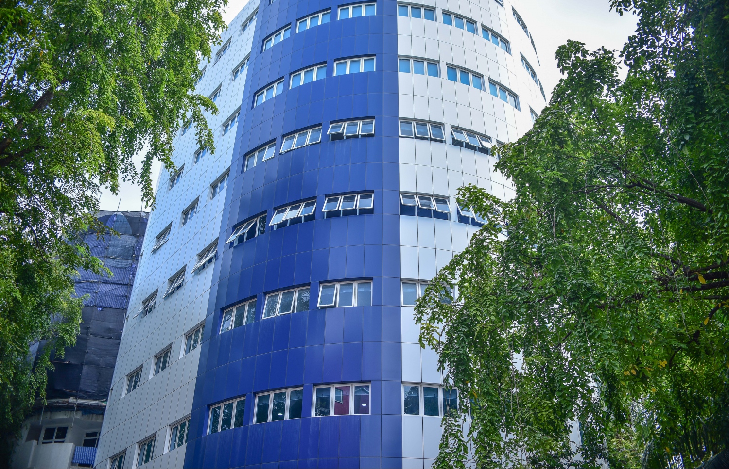 އޭޑީކޭގެ އާ އިމާރާތް:-- މިހާރު ފޮޓޯ: ނިޝާން އަލީ