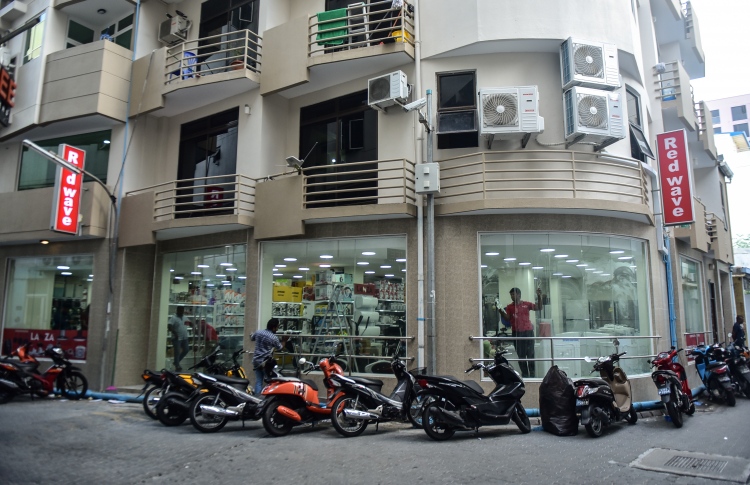 ރެޑް ވޭވްގެ 9 ވަނަ ފިހާރަ ހުޅުވައިފި