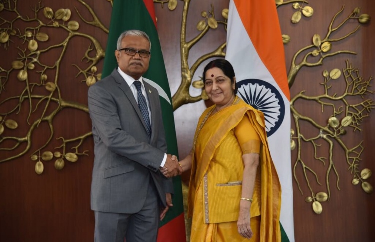 ރާއްޖެ-އިންޑިއާގެ ގާތްގުޅުމާ މެދު މަޝްވަރާކޮށްފި