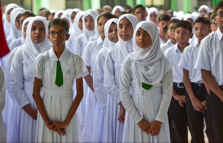 ކިޔަވައިދޭނެ ވަގުތު އަދިވެސް ކަނޑައެއް ނޭޅޭ