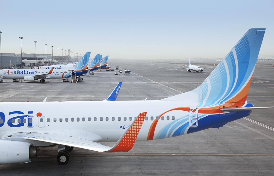 ފްލައިޑުބާއީގެ މަތިންދާބޯޓުތަކެއް ދުބާއީ އެއާޕޯޓުގައި ޕާކުކޮށްފައި: އެ އެއާލައިނުން ބުނީ ފެބްރުއަރީ 27ގެ ފަހުން ޓިކެޓް ގަނެފައިވާ ފަރާތްތަކަށް އެމިރޭޓްސް އިން ދަތުރުކުރެވޭނެ،