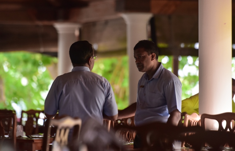 ވިލާއިން ޓެކްސް ފައިސާ ދެއްކުމުން ދައުވާ ނަގައިފި