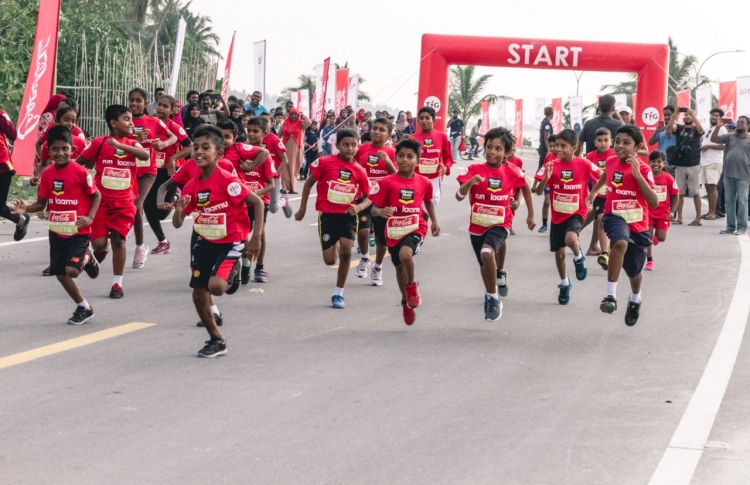 ޒައިދު ދުވަނީ، އޭނާގެ ބޭބެ ދުވުން ޕްރޮމޯޓްކުރަނީ!