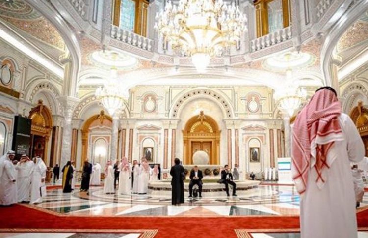 ބަންދުކުރި މީހުންގެ އަތުން 107 ބިލިއަން ޑޮލަރު