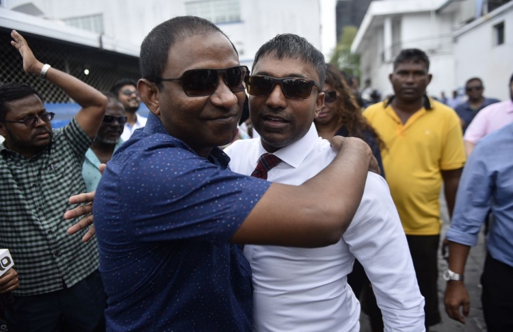 އިލްހާމް އެންމެ ފަހުން ފުލުސް އޮފީހަށް ހާޒިރުވެއްޖެ