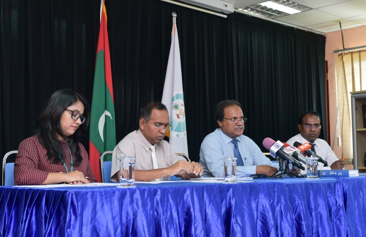 މުސާރަ އެންމެ ބޮޑުވީ ދަށް ފަންތީގެ މުވައްޒަފުންނަށް