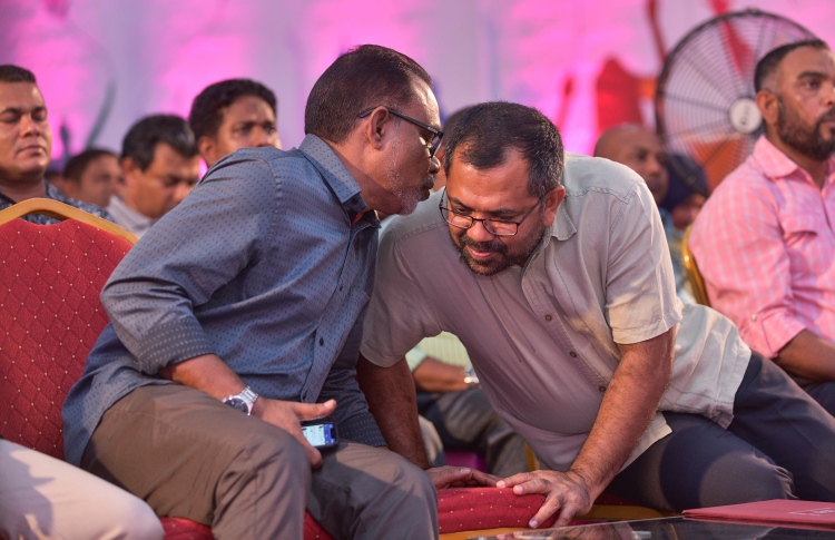 ގާސިމްގެ މުދާ ވިއްކައި، ފައިސާތައް ހޯދަން ގޮވާލައިފި