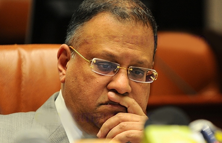 ސެންޓްރަލް ބޭންކުގެ ޚިޔާނާތުގެ އިސް މީހާ ގެންނަނީ