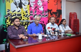 Members of the opposition coalition at a press briefing early 2018