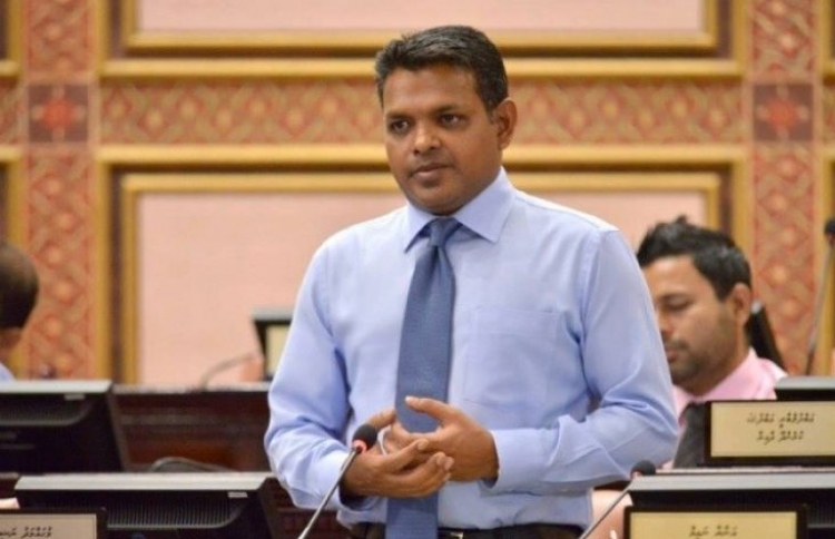 ބިލް ބަލައިގަތުމުގެ ވޯޓުގައި ނަޝީދު ބައިވެރިއެއް ނުވި