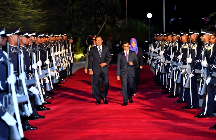 މަޖިލީހާއި ޖުޑިޝަރީއަށް ވުރެ ބާރުގަދައީ ރައީސް: އަދުރޭ