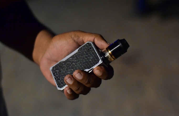 ވޭޕް މަނާކުރުމުގެ ބިލް ކޮމިޓީން ފާސްކޮށްފި