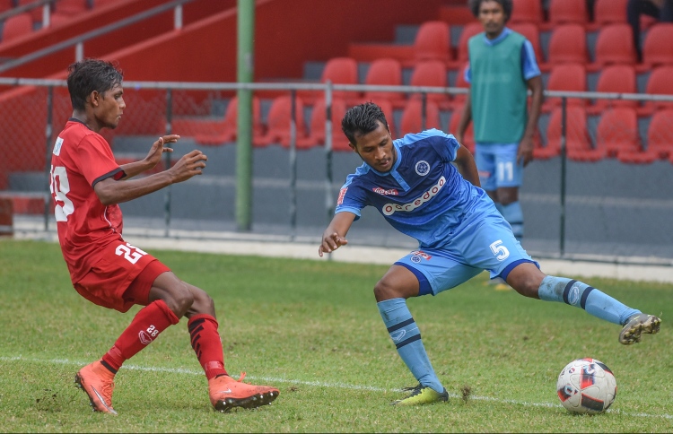 އާ މަގާމެއްގައި ހަމްޕު ތަފާތު ދައްކަނީ