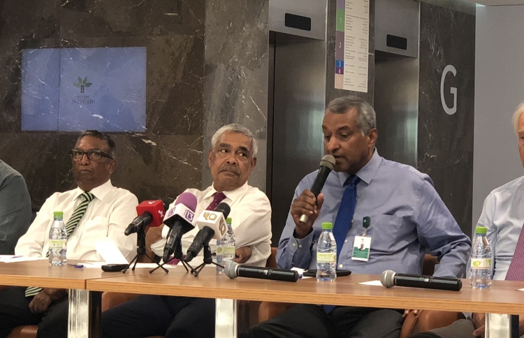 ވަކި ހޮސްޕިޓަލަކާ ވާދަކުރުމެއް ނެތް: ޗަމްޕާ އަފީފް